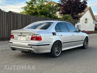 2003 BMW M5 Sedan - miniatura 4