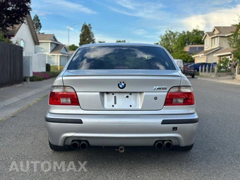 2003 BMW M5 Sedan - miniatura 5