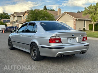 2003 BMW M5 Sedan - miniatura 6