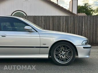 2003 BMW M5 Sedan - miniatura 9