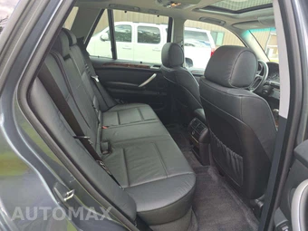 2003 BMW X5 Sports Activity Vehicle 4.4i - miniatura 16