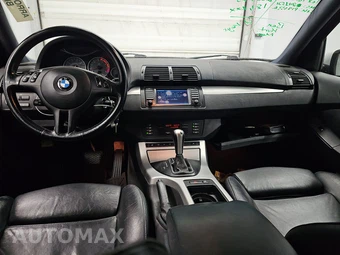 2003 BMW X5 Sports Activity Vehicle 4.6is - miniatura 11