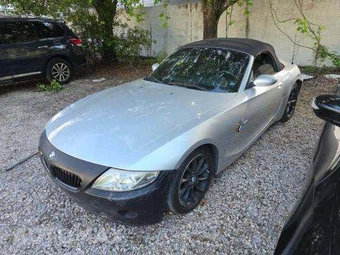 2003 BMW Z4 Roadster 2.5i