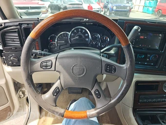 2003 Cadillac Escalade – miniatura 10