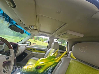 2003 Cadillac Escalade - miniatura 8