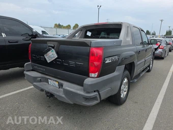 2003 Chevrolet Avalanche 1500 Crew Cab Short Bed – miniatura 4