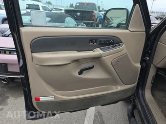 2003 Chevrolet Avalanche 1500 Crew Cab Short Bed – miniatura 9