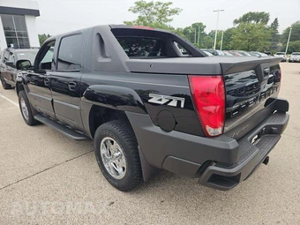 2003 Chevrolet Avalanche 1500 Crew Cab Short Bed - miniatura 2
