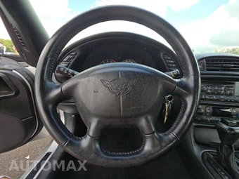 2003 Chevrolet Corvette Convertible - miniatura 10