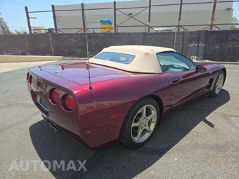 2003 Chevrolet Corvette Convertible – miniatura 3