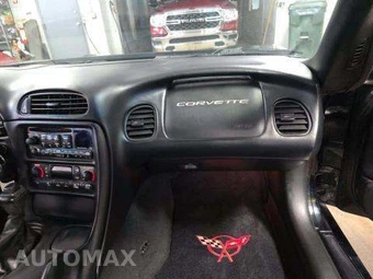 2003 Chevrolet Corvette Convertible – miniatura 17