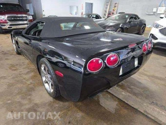 2003 Chevrolet Corvette Convertible – miniatura 2