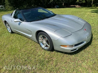 2003 Chevrolet Corvette Coupe - miniatura 3