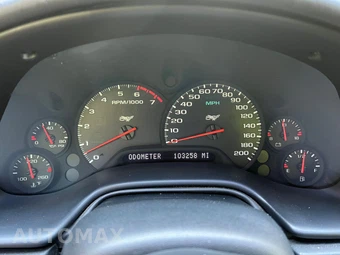 2003 Chevrolet Corvette Coupe - miniatura 9