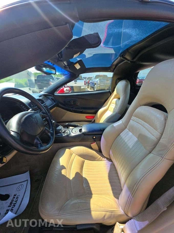 2003 Chevrolet Corvette Coupe – miniatura 3