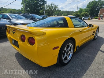 2003 Chevrolet Corvette Coupe - miniatura 9