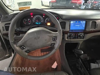2003 Chevrolet Impala LS - miniatura 11
