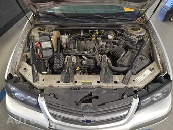 2003 Chevrolet Impala LS - miniatura 16