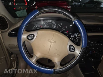 2003 Chevrolet Malibu – miniatura 10