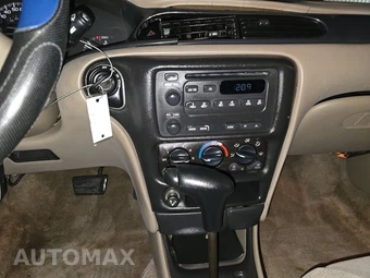 2003 Chevrolet Malibu – miniatura 11