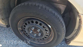 2003 Chevrolet Malibu – miniatura 40