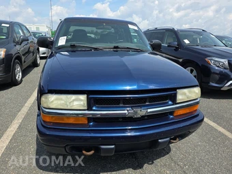 2003 Chevrolet S-10 LS Crew Cab Short Bed 1SA - miniatura 2
