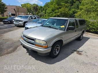 2003 Chevrolet S-10 LS Extended Cab Medium Bed w/Rear LH Door
