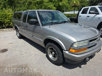 2003 Chevrolet S-10 LS Extended Cab Medium Bed w/Rear LH Door - miniatura 4