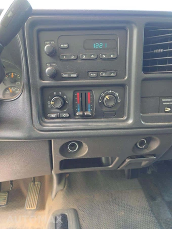 2003 Chevrolet Silverado 1500 Extended Cab Medium Bed 1SA w/Rear Doors - miniatura 10