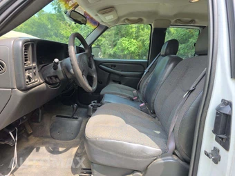 2003 Chevrolet Silverado 1500 Extended Cab Medium Bed 1SA w/Rear Doors - miniatura 2