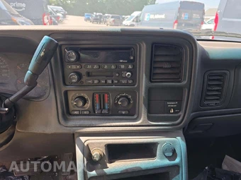 2003 Chevrolet Silverado 1500 LS Extended Cab Medium Bed 1SB w/Rear Doors – miniatura 10