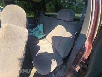 2003 Chevrolet Silverado 1500 LS Extended Cab Medium Bed 1SB w/Rear Doors – miniatura 13