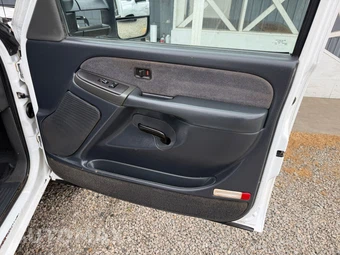 2003 Chevrolet Silverado 2500HD Crew Cab Long Bed 1SA - miniatura 26