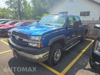 2003 Chevrolet Silverado 2500HD LS Crew Cab Medium Bed 1SB