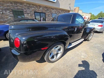 2003 Chevrolet SSR Regular Cab Short Bed – miniatura 3
