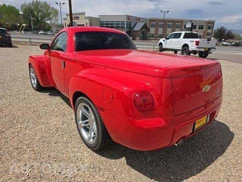 2003 Chevrolet SSR Regular Cab Short Bed – miniatura 2