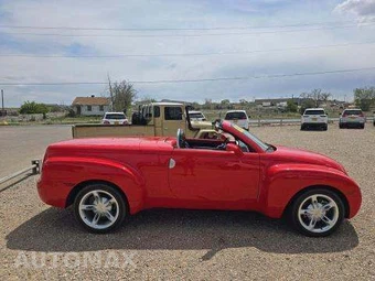 2003 Chevrolet SSR Regular Cab Short Bed – miniatura 24