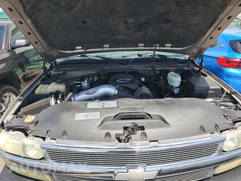 2003 Chevrolet Suburban 1500 LS – miniatura 16