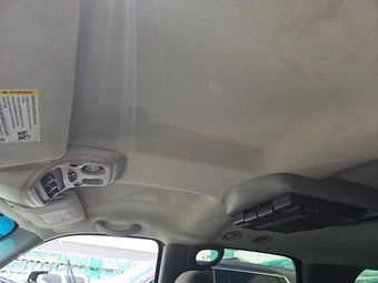 2003 Chevrolet Suburban 1500 LS – miniatura 25
