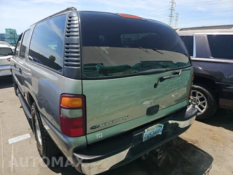 2003 Chevrolet Suburban 1500 LS – miniatura 5