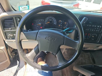 2003 Chevrolet Tahoe LS 1SJ - miniatura 10