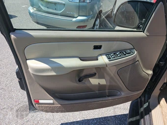 2003 Chevrolet Tahoe LS 1SJ - miniatura 9