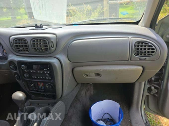 2003 Chevrolet TrailBlazer LS - miniatura 19