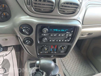 2003 Chevrolet TrailBlazer LS – miniatura 10