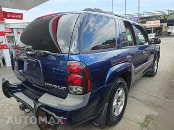 2003 Chevrolet TrailBlazer LS – miniatura 3