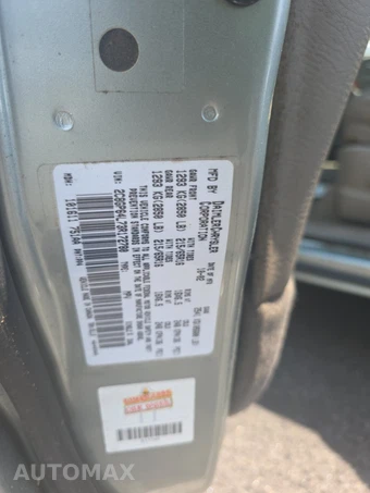 2003 Chrysler Town & Country Limited 119.3" WB – miniatura 15
