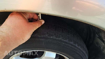 2003 Chrysler Town & Country Limited 119.3" WB – miniatura 38