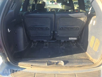 2003 Chrysler Town & Country LXi 119.3" WB – miniatura 17
