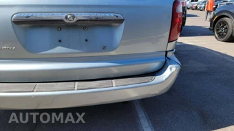 2003 Chrysler Town & Country LXi 119.3" WB – miniatura 22