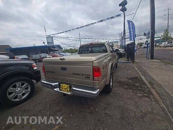 2003 Dodge Dakota SLT Crew Cab Medium Bed – miniatura 3